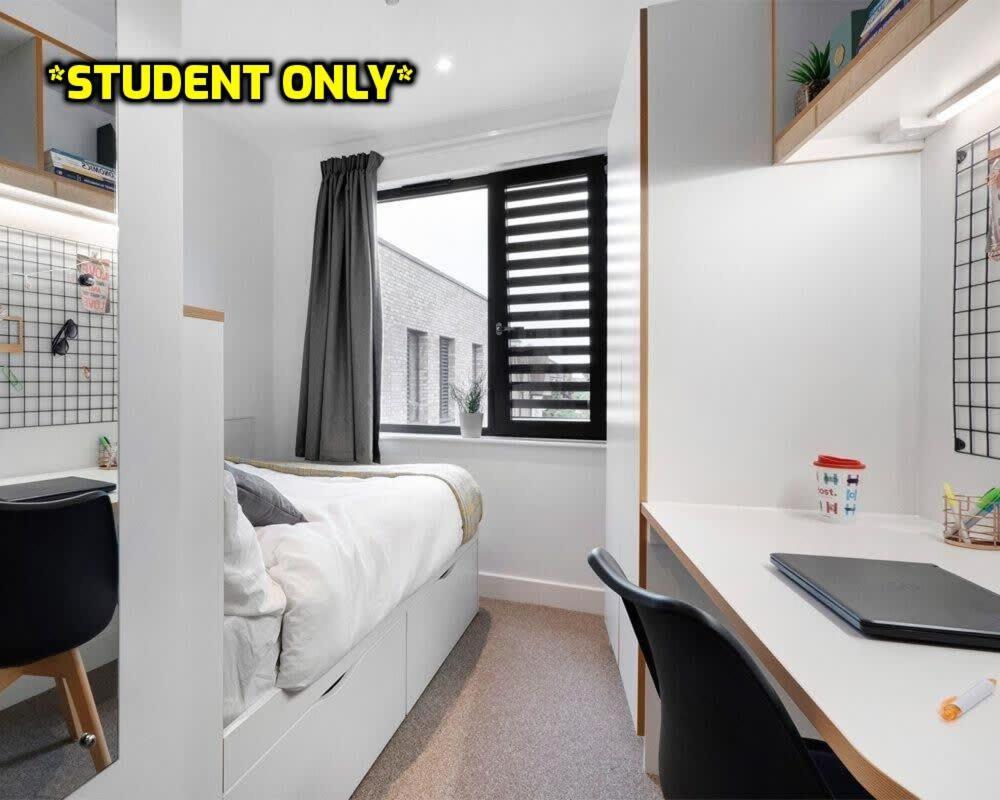 Student Only Zeni Ensuite Rooms, โคล์เชสเตอร์ ภายนอก รูปภาพ